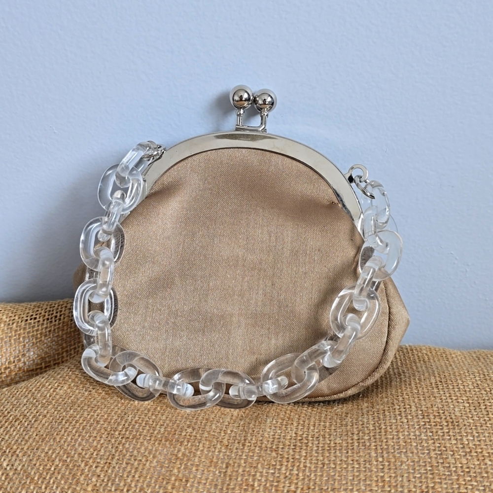 Paige Novick wristlet